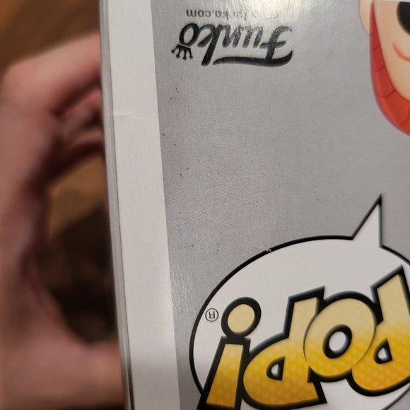 Conan Conan O’Brien (Clark Kent) GameStop Exclusive Funko Pop - Picture 9 of 9